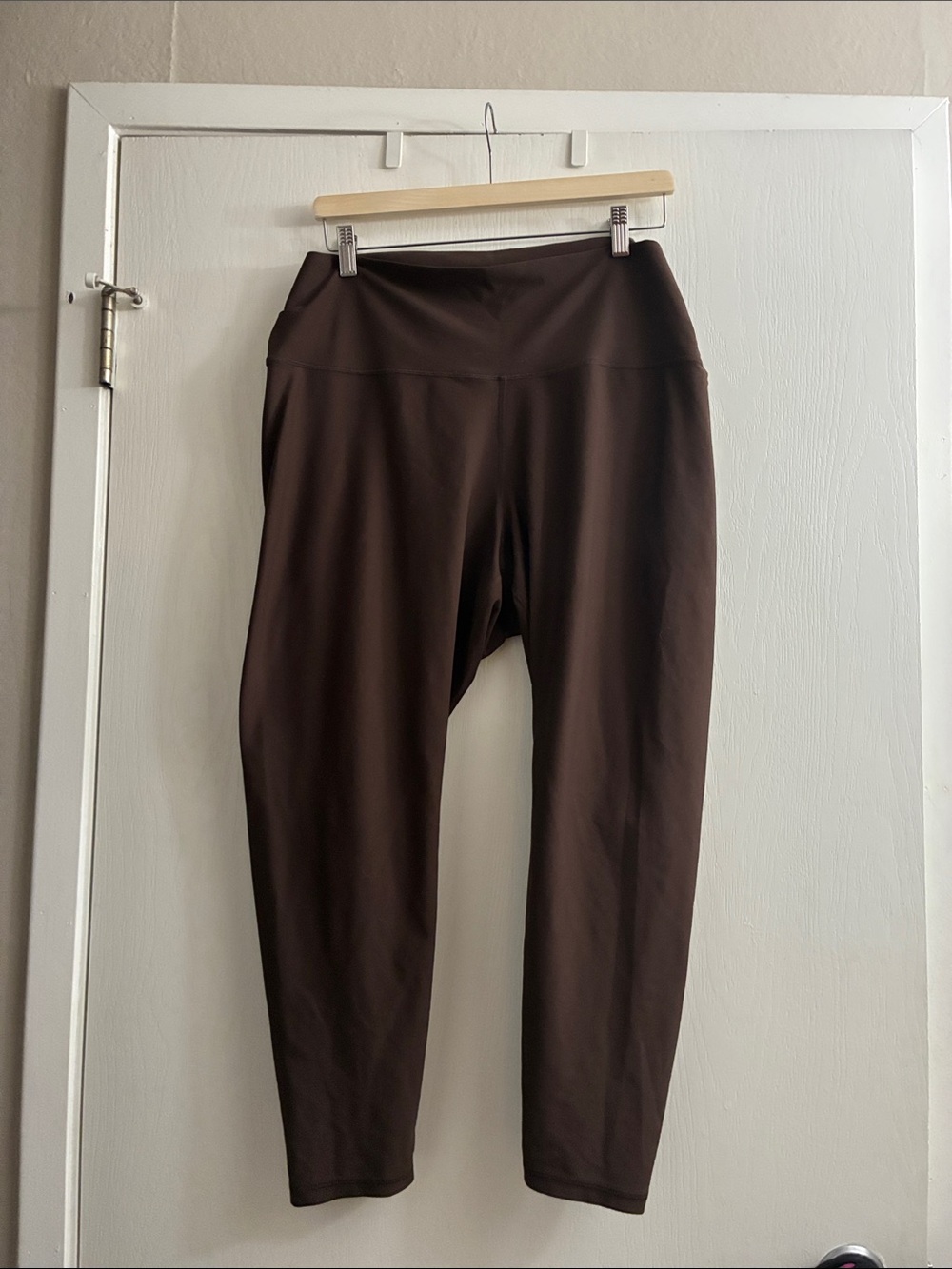 Old Navy Dark Brown Active Leggings